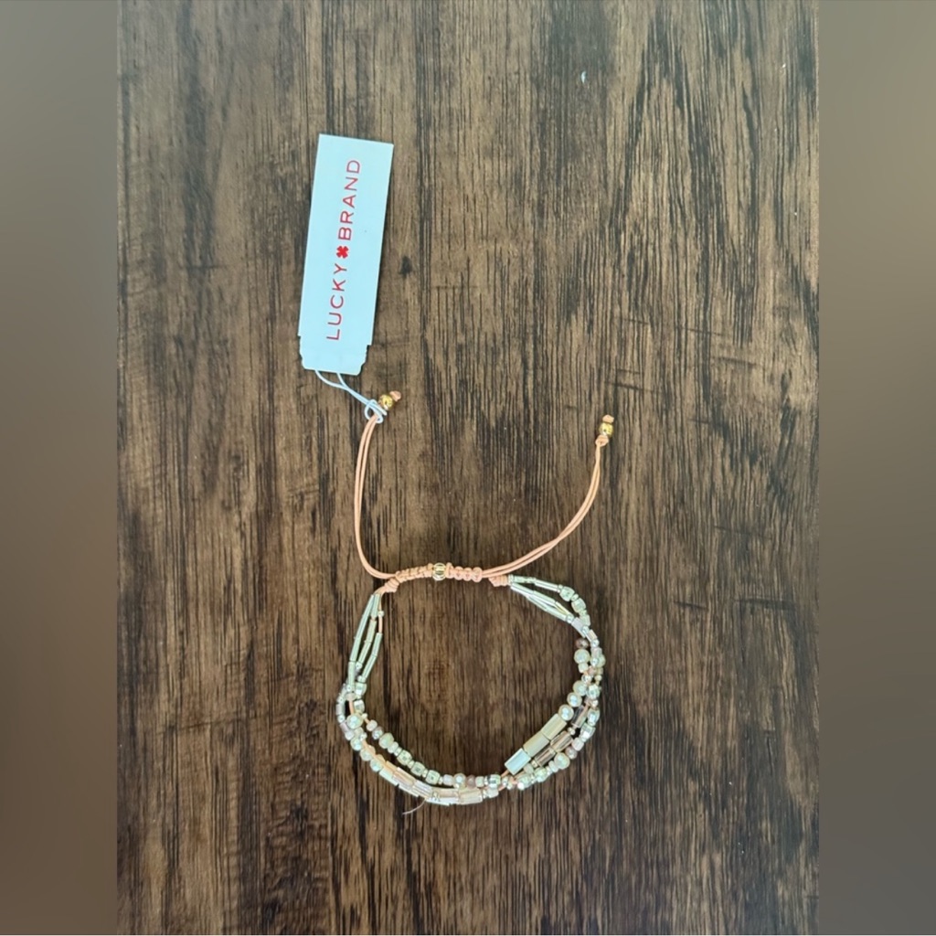 Lucky Brand Gold And Cream Beaded Bracelet Set 45$